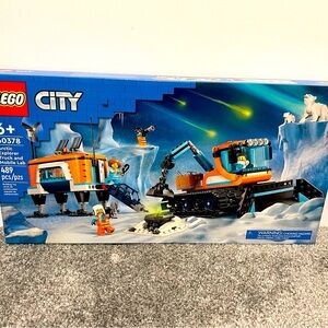 New LEGO City 60378 Arctic Explorer Truck and Mobile Lab